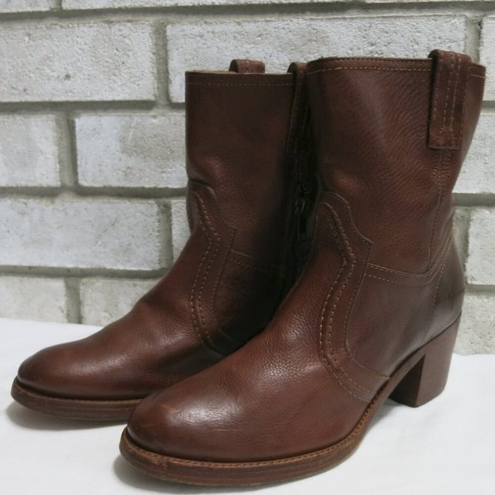 Frye Trapunto Redwood 76400 Ankle Zippered Boot Botas Women's Footwear Sz 8 B